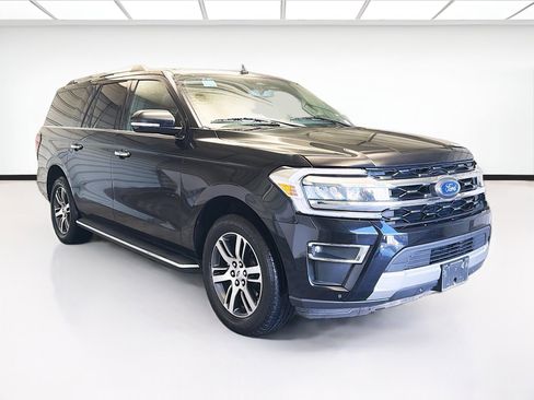 Used 2023 Ford Expedition Max Limited image 3