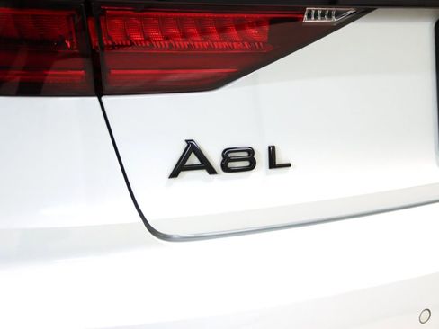 Used 2021 Audi A8 L 4.0T w/ Luxury Package AWD/4WD image 14