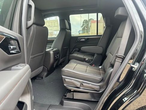 New 2026 Chevrolet Tahoe High Country w/ Sun And Tow Package AWD/4WD image 13