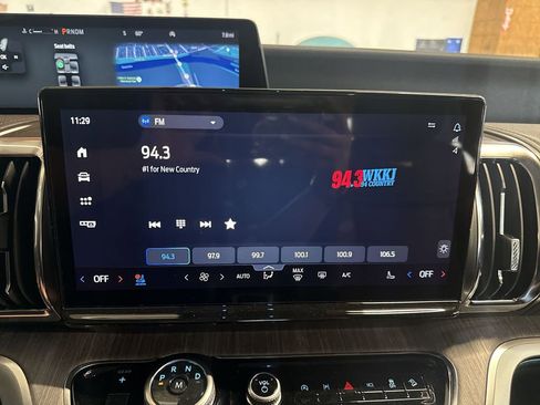 New 2026 Ford Expedition Max Platinum AWD/4WD image 12