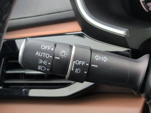 Used 2022 Acura MDX FWD w/ Technology Package image 30