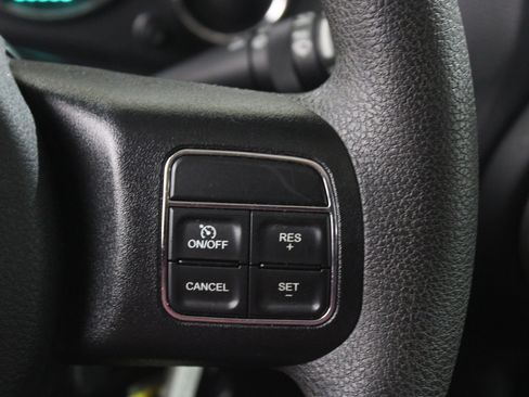 Used 2018 Jeep Wrangler Unlimited Sport image 8