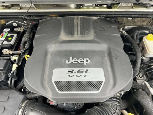 Used 2012 Jeep Wrangler Sport AWD/4WD image 22
