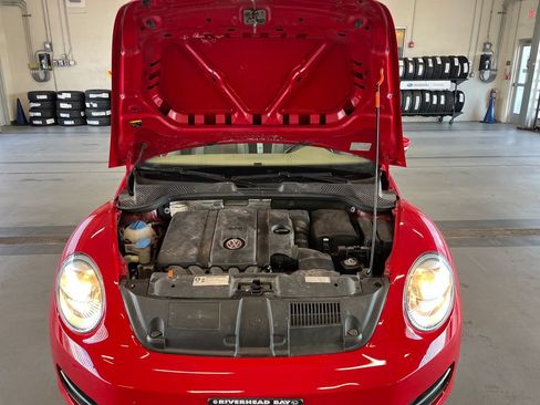 Used 2013 Volkswagen Beetle 2.5 FWD image 6