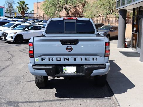Used 2022 Nissan Frontier Pro-X RWD image 11