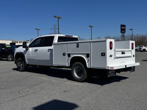New 2026 GMC Sierra 3500 Pro w/ Convenience Package AWD/4WD image 7
