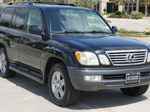 Used 2007 Lexus LX 470 4WD image 3