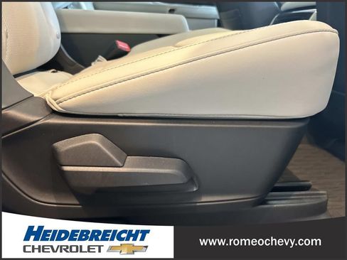 Used 2025 Lincoln Aviator Reserve w/ Equipment Group 201A AWD/4WD image 36