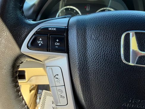 Used 2012 Honda Accord EX-L image 21