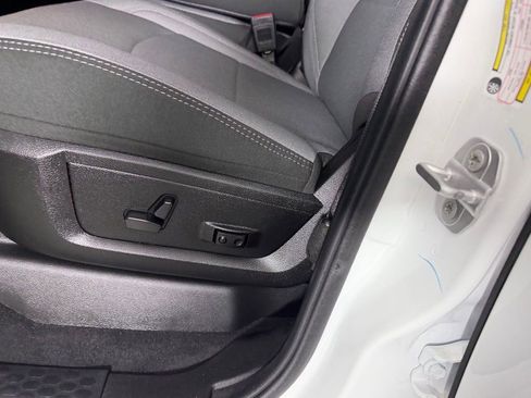 Used 2024 RAM 2500 Big Horn w/ Protection Group image 24