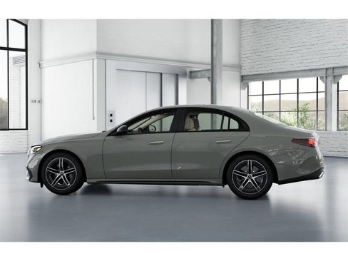 New 2026 Mercedes-Benz E 450 4MATIC Sedan image 33