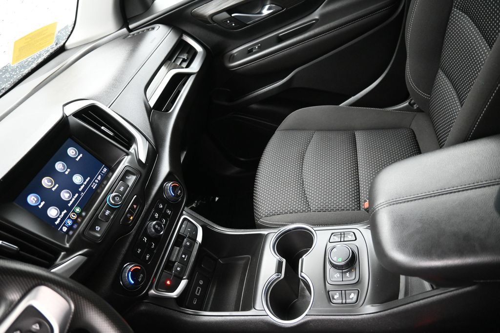 Used 2023 GMC Terrain SLE w/ Driver Convenience Package AWD/4WD image 19