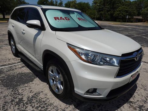 Used 2014 Toyota Highlander Limited FWD image 1