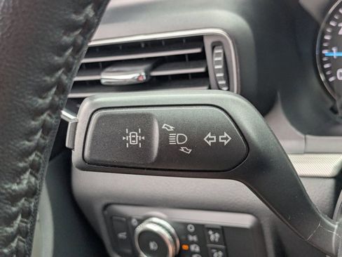 Used 2021 Ford Explorer XLT w/ Equipment Group 202A image 6