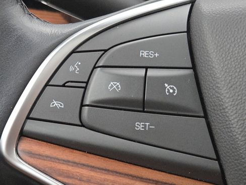 Used 2024 Cadillac XT5 Premium Luxury image 38