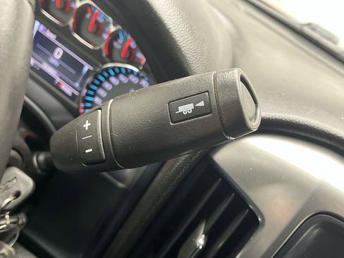 Used 2017 Chevrolet Silverado 1500 LT w/ All Star Edition image 21