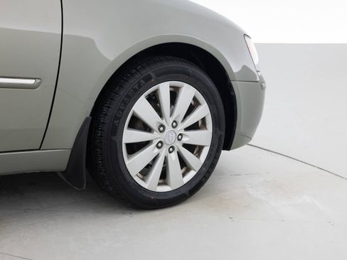 Used 2010 Hyundai Sonata Limited image 18