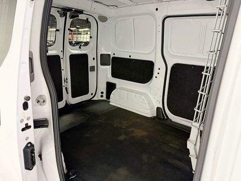 Used 2017 Chevrolet City Express LS image 27