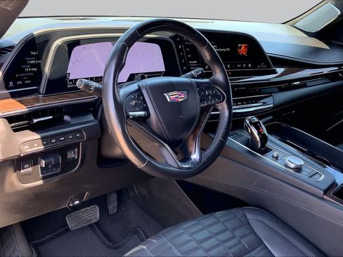 Used 2023 Cadillac Escalade Sport Platinum AWD/4WD image 18