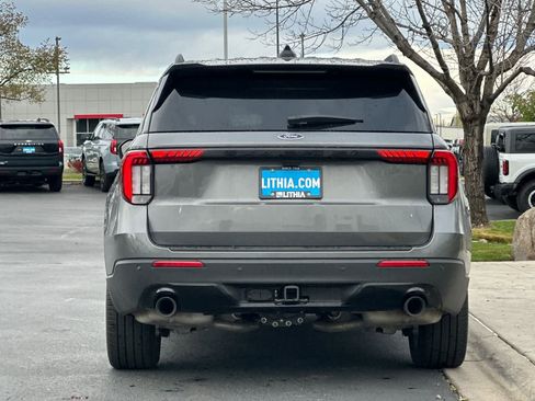 Certified 2026 Ford Explorer ST-Line image 7