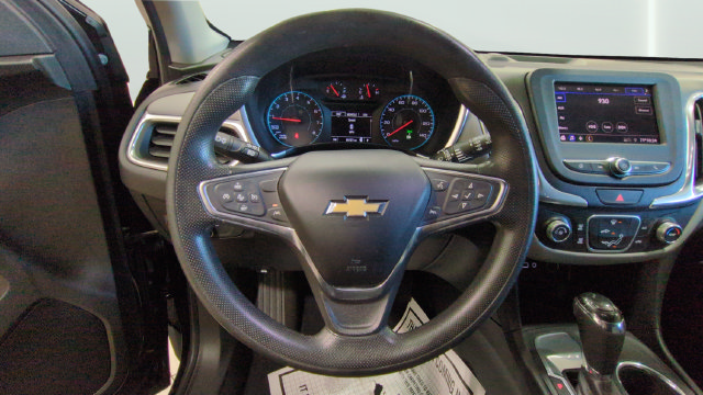 Used 2020 Chevrolet Equinox LS w/ LS Convenience Package FWD image 21