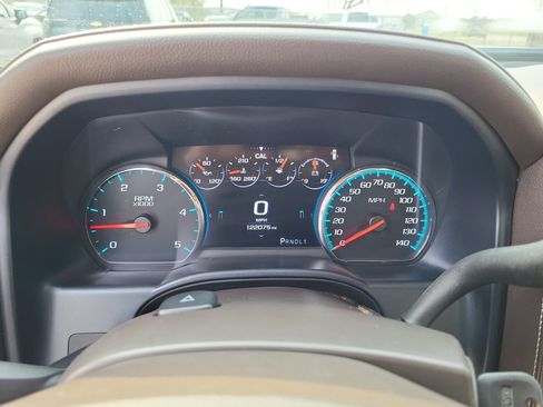 Used 2018 GMC Sierra 2500 Denali w/ Duramax Plus Package image 19