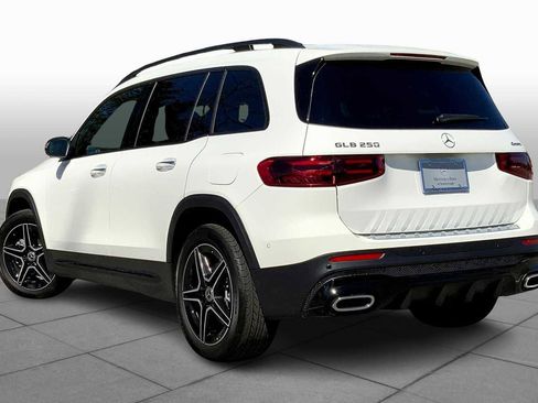 New 2026 Mercedes-Benz GLB 250 4MATIC image 16