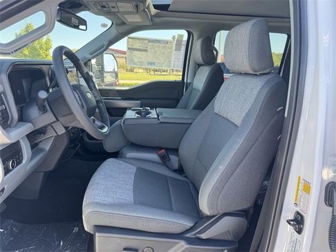 New 2026 Ford F250 XLT w/ XLT Premium Package image 14