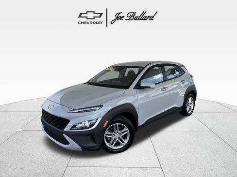 Used 2022 Hyundai Kona SE FWD image 1
