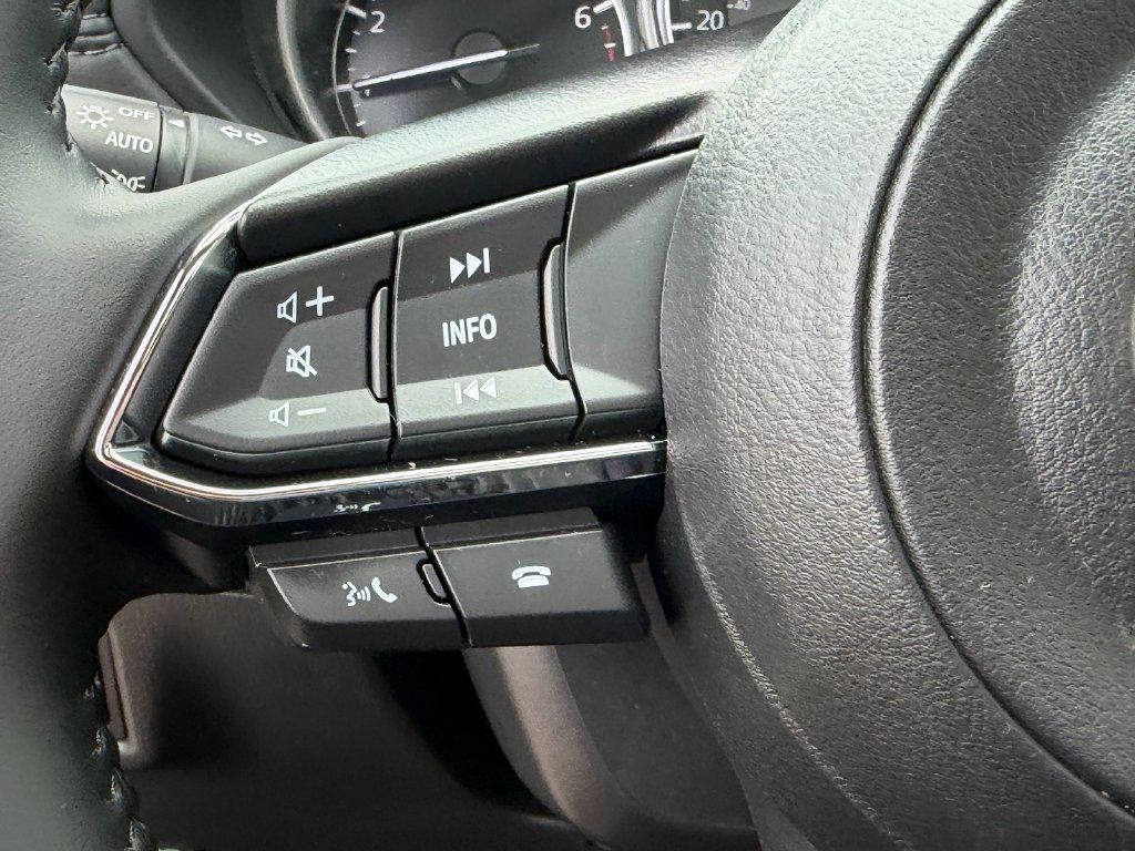 Used 2025 MAZDA CX-5 AWD 2.5 S w/ Preferred Package image 24