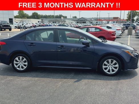 Used 2022 Toyota Corolla LE FWD image 9