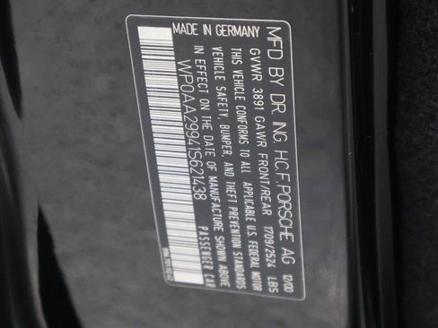 Used 2001 Porsche 911 Carrera 4 AWD/4WD image 37