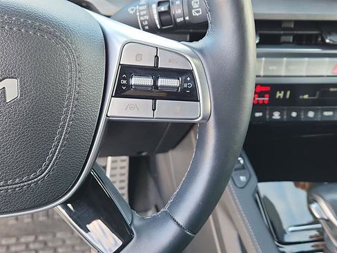 Used 2024 Kia Telluride SX Prestige X-Line image 16