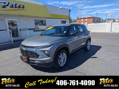 Used 2024 Chevrolet TrailBlazer LS w/ LS Confidence Package AWD/4WD image 8