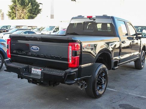 Used 2023 Ford F250 XL w/ STX Appearance Package image 9