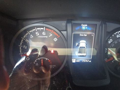 Used 2023 Toyota Tacoma SR AWD/4WD image 6