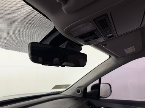 Used 2021 Honda Pilot Touring image 29