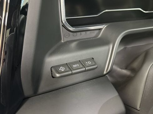 Used 2024 GMC Sierra 1500 AT4X w/ AT4X AEV Edition AWD/4WD image 12