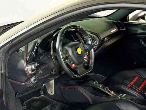 Used 2017 Ferrari 488 GTB image 13
