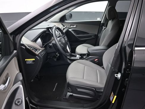 Used 2018 Hyundai Santa Fe Sport FWD image 9