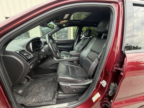 Used 2019 Jeep Grand Cherokee High Altitude AWD/4WD image 12