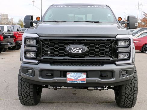 New 2026 Ford F250 Lariat w/ Black Appearance Package image 3
