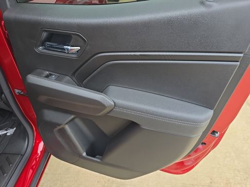 New 2026 Chevrolet Colorado LT RWD image 17
