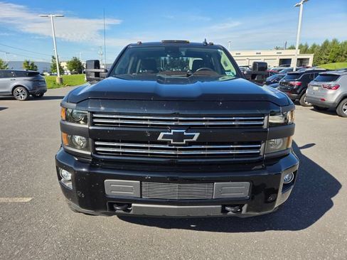 Used 2015 Chevrolet Silverado 2500 High Country w/ Duramax Plus Package AWD/4WD image 22
