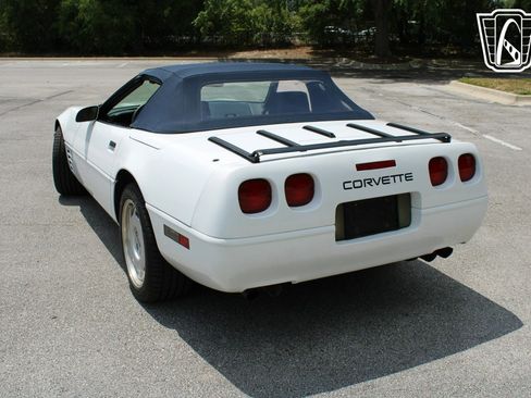 Used 1991 Chevrolet Corvette Convertible image 20