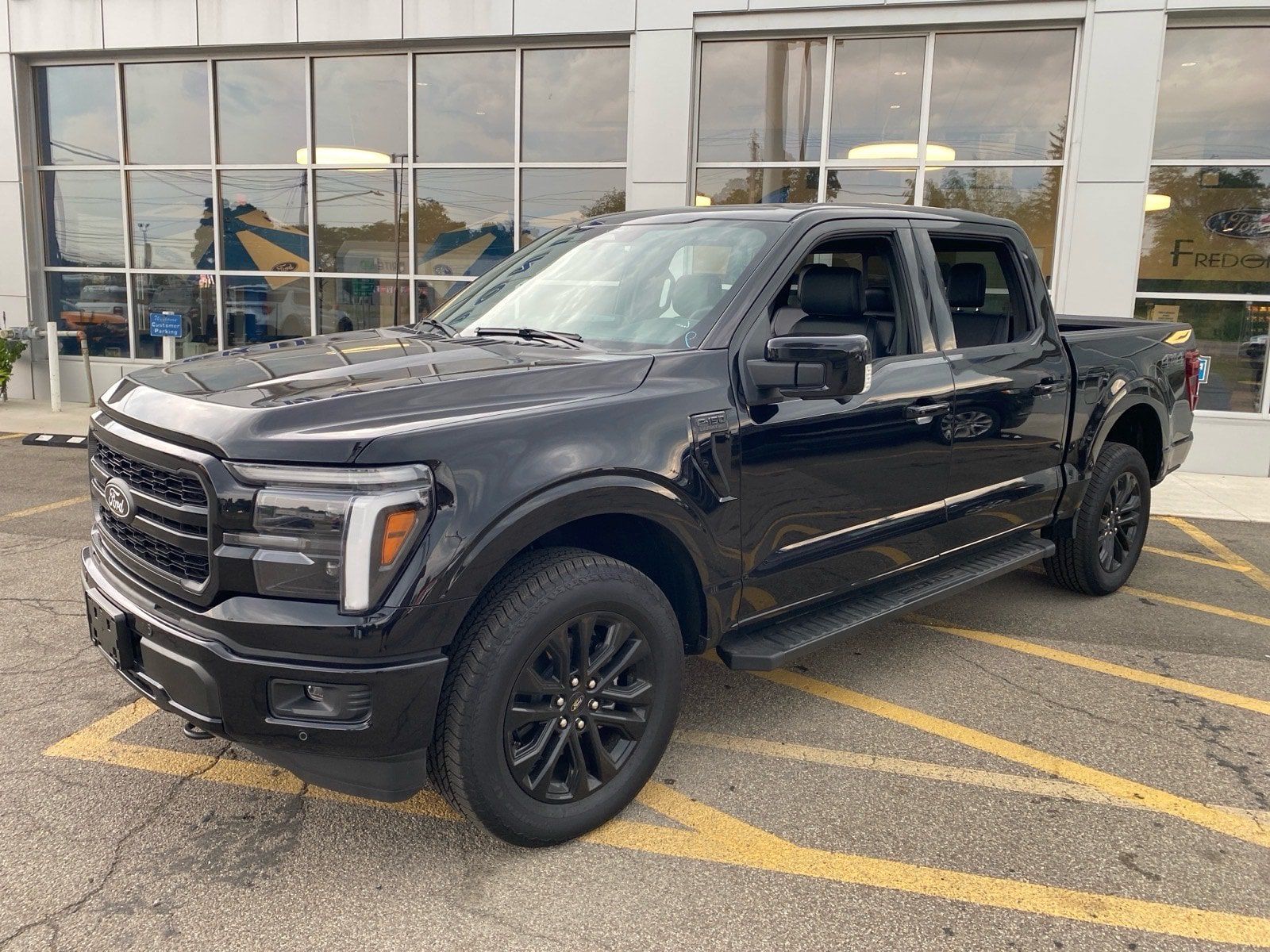 Used 2026 Ford F150 Lariat AWD/4WD image 1