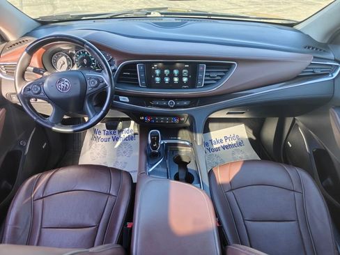 Used 2019 Buick Enclave Avenir w/ Avenir Technology Package image 27
