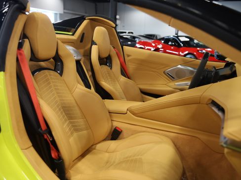 Used 2023 Chevrolet Corvette Z06 w/ Z07 Performance Package RWD image 45