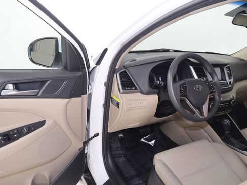 Used 2018 Hyundai Tucson SEL AWD/4WD image 43
