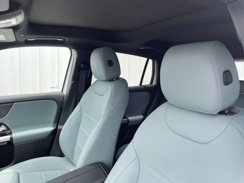 Certified 2026 Mercedes-Benz GLA 250 image 5